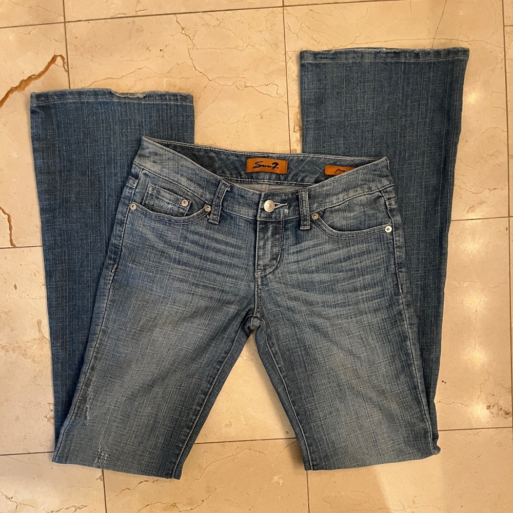 Seven7 Women Straight Leg Jeans - Light Blue Wash